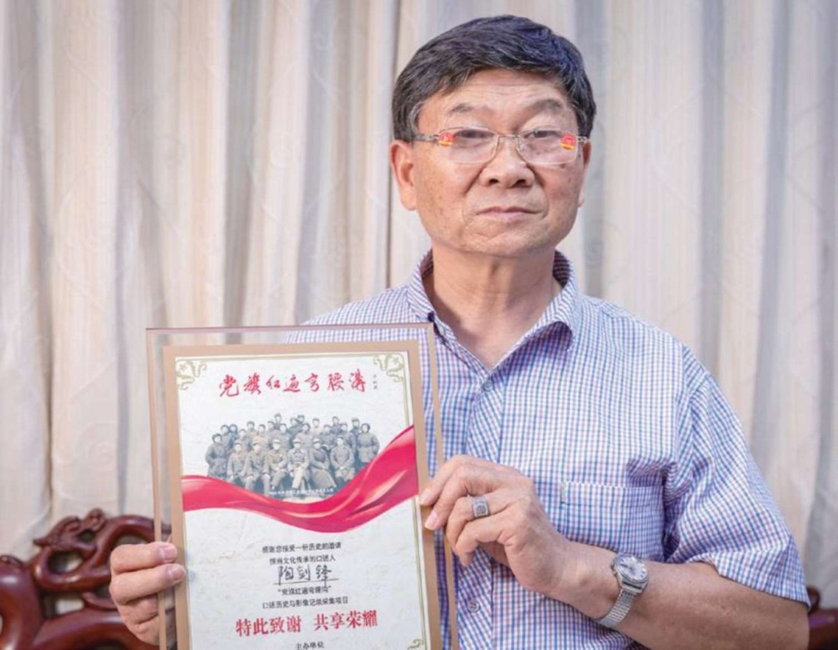 陶建峰在口述历史现场 (1).jpg