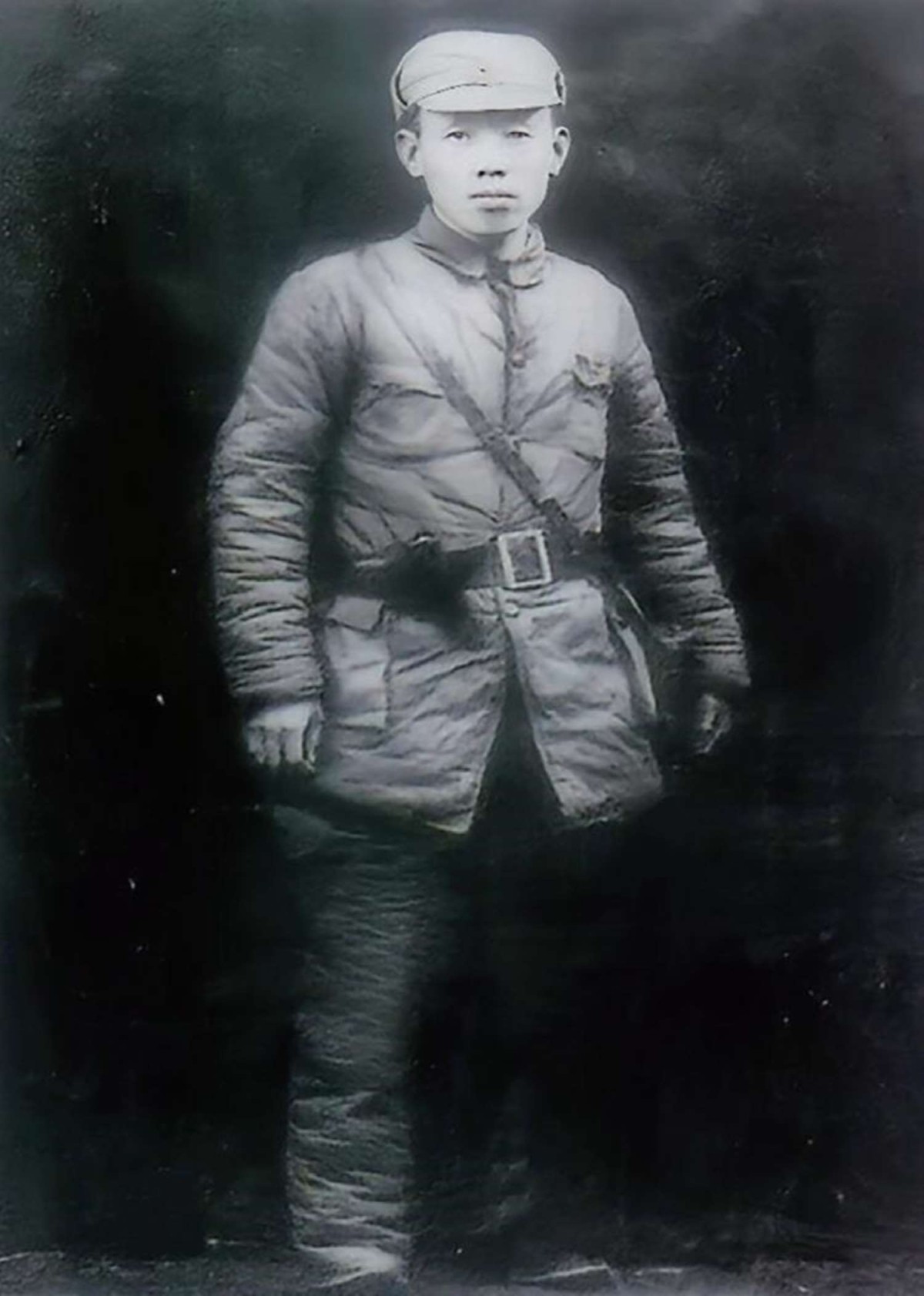 1942 年 12 月 ，胡文杰在靖江独立团.jpg