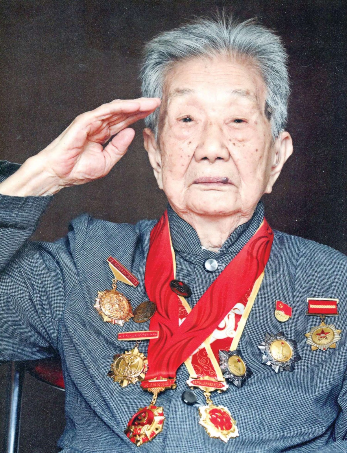 胡文杰妻子唐渠.jpg