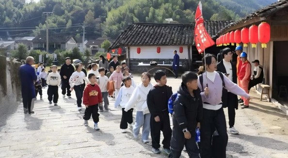 丽水首个秋假带火文旅市场