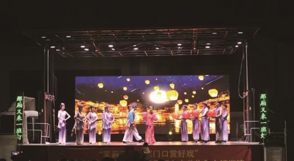 好戏送到“家门口” 文化服务“零距离”