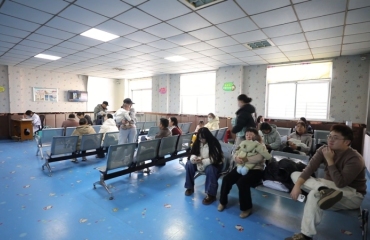 专家提醒：接种疫苗预防流感最有效