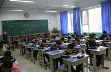 进一步加强中小学日常考试管理有哪些重点任务？