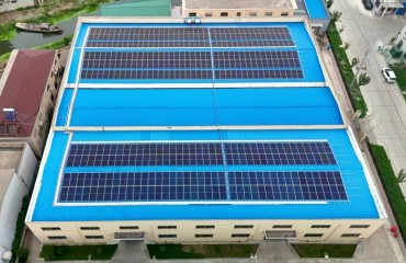 当屋顶开始“发光”：企业省下的电费，照亮了孩子的远方