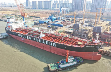 新年首艘出口新造船交付 江阴造船产业迎来“开门红”