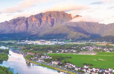 青阳县：实干争先绘就美好图景