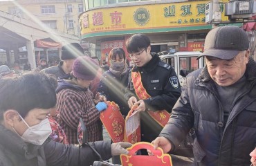 郊区：周潭司法所开展春节前法治宣传活动