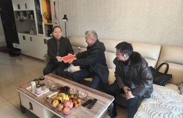 冬日送暖叙检情 薪火相传启新程