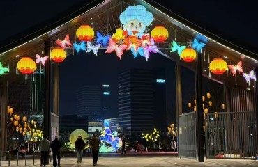 在宝山过大年 光影交织迎马年！2026罗店暖春灯会璀璨亮灯