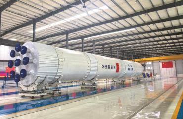 “无锡造”可回收火箭整装待“发”