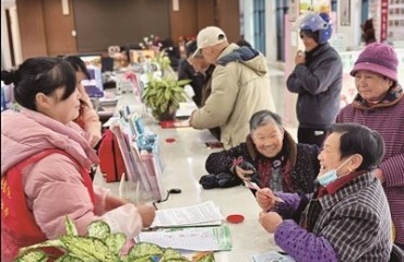 广德：集体经济结“硕果” 敬老“红包”暖意浓