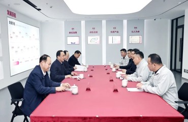 宋乐伟在丰县调研时强调：做大做强特色产业 提速提效项目建设 以实干实绩为全市发展大局多作贡献