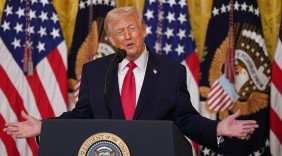 特朗普回應(yīng)美軍加油機(jī)在沙特遭襲：其中一架“受損稍重”