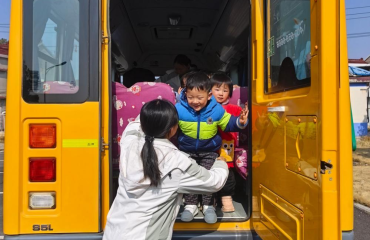 郊区：系牢“红色安全带” 护航平安上学路