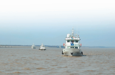 海太崇启联动执法 共筑长江口生态屏障