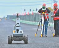 機器人“上崗”