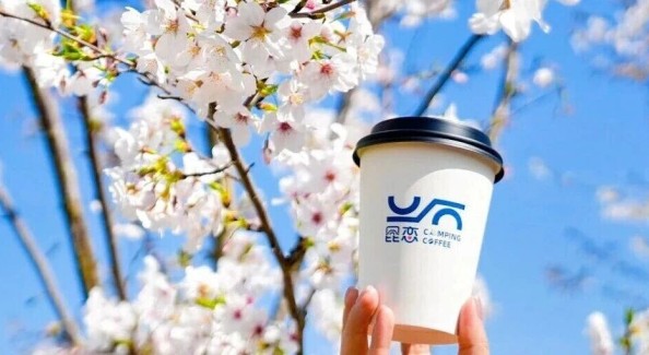 种下一抹绿，收获满城春