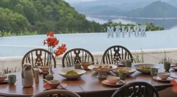 休闲度假五重奏 | 湖畔下午茶漫游指南