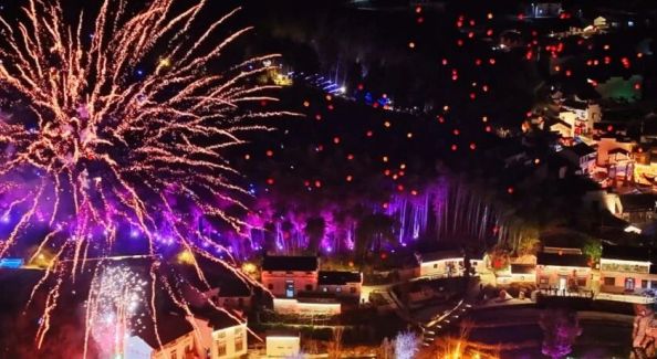 五一去靈山！白天看戲，入夜成仙，這份“天上金燈會”攻略請收好