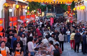 從“滿池嬌”到“不夜天”：解碼徽州區(qū)“五一”的全域高光時刻