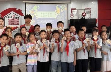 【茉莉花开】江浦街道人民桥社区开展“书香承古韵，锦镜映童心”主题活动