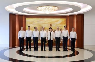 长宁区召开新一批援疆干部人才座谈会