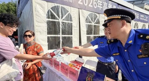直击江北新区高考首日！5006名考生乘风破浪，全城用心护航