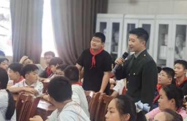 南通市退役军人服务中心走进启秀小学开展国防教育
