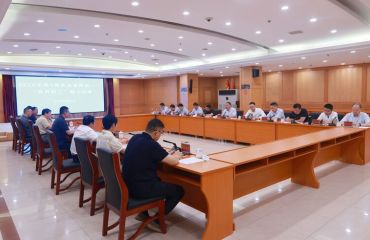 面对面恳谈解难题 经开区召开“高档轻工”链主企业“面对面”恳谈会