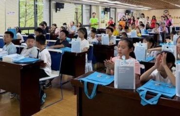 盛夏如约至，关爱伴童行！江浦街道“爱心暑托班”首批班点正式开班