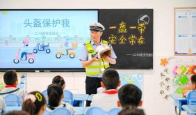 宿迁“警校家社”联动治理校园交通