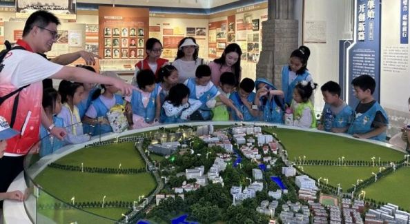 以活动润童心 以实践助成长——江浦街道多彩暑期活动点亮少年夏日时光