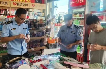 徽州区开展“护苗·2026”校园周边文化环境专项行动