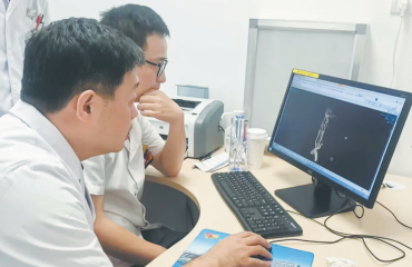 北京专家+超声机器人联手 海门百姓家门口享免费血管筛查服务