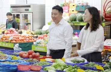 长宁区领导带队开展节前安全生产检查