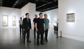 长宁区委书记孔福安调研“文商旅体展绿”融合发展工作