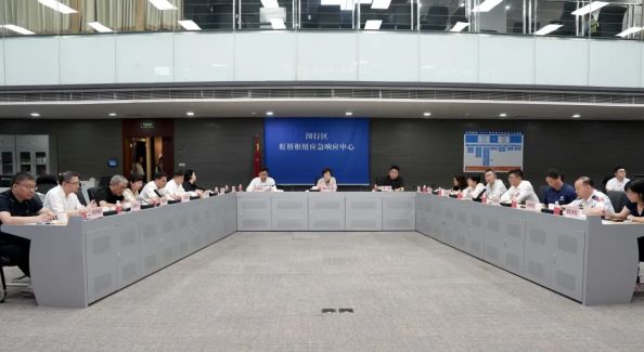 闵行区领导检查国庆假期城市安全运行和上海大师赛服务保障工作