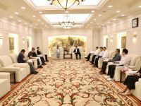 长宁区与东华大学举行座谈交流会