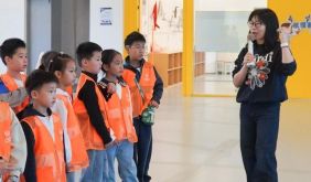 江浦街道人民桥社区研学第二弹丨逐梦低空，筑梦蓝天！