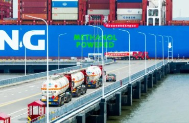 舟山发出首张国际船舶 甲醇加注试点牌照