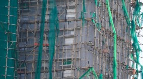 邓炳强：香港大埔火灾遇难者数量增至168人