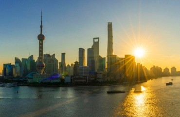 人民日报头版头条关注上海：一张床一间屋一套房