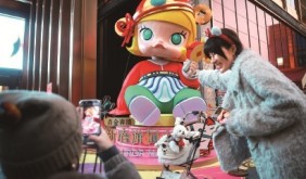 “求新”潮牌抢滩“全球庙会”