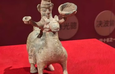 走起，博物馆里来寻“马”