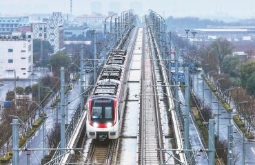 寧馬城際鐵路昨起正式“跑圖”