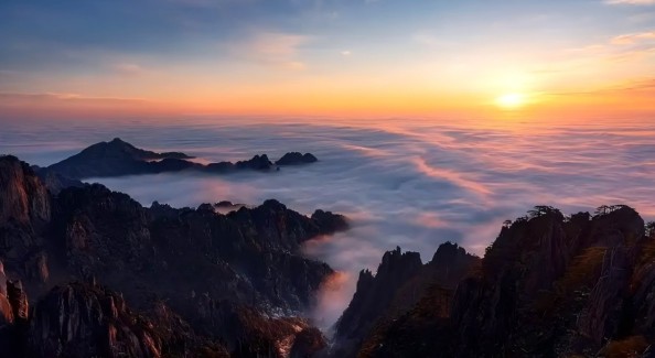 從打卡熱到管理難，網(wǎng)紅景點如何解困