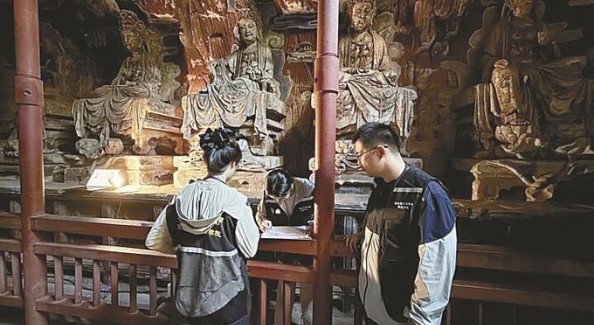 鑒往知來，于冷寂處打撈文明星火