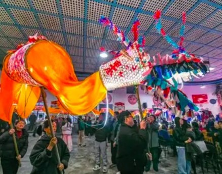 浙江杭州采用“全民点单”模式送演出下乡 村民乐享家门口的精彩节目