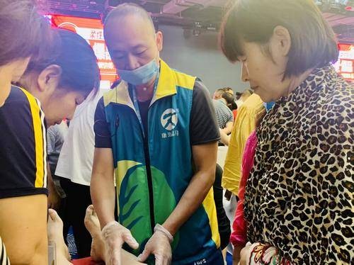 漯河康源晶月教育科技有限公司1