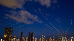 哈梅内伊之子继任最高领袖 伊朗何去何从